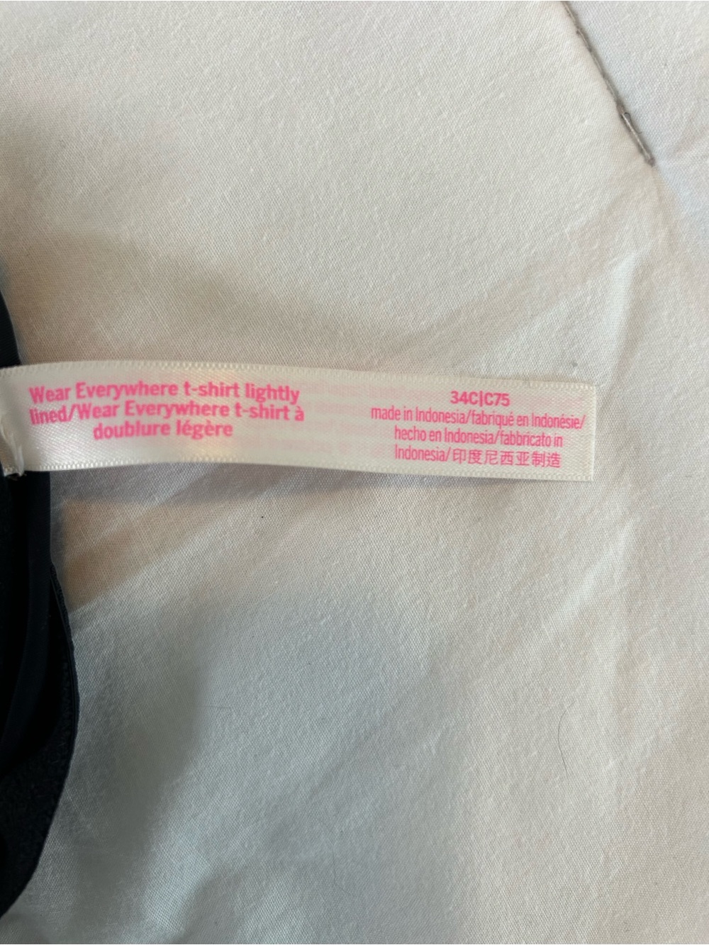 Victoria's Secret and Pink Bras in White & Black - Picture 10 of 10